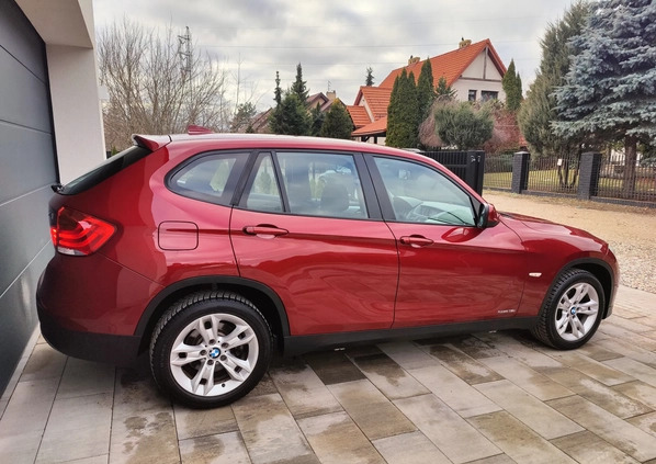 BMW X1 cena 43500 przebieg: 124000, rok produkcji 2011 z Białystok małe 497
